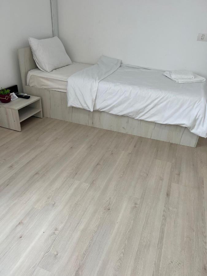 Bymandu Apartamento Corbu  Exterior foto